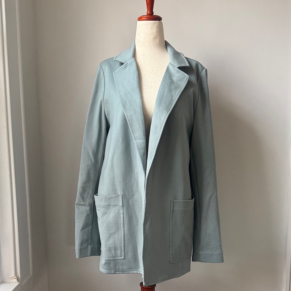 Athleta Soft Blue Blazer Size 10 Eastbound Open Jacket Relaxed Fit